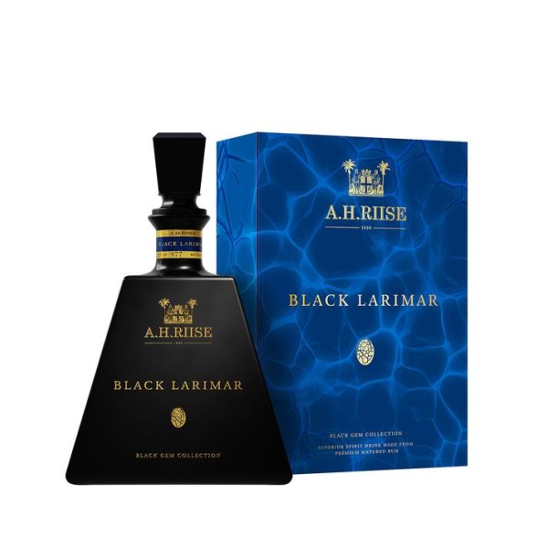 A.H. Riise Black Larimar 45